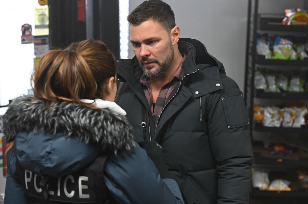 Chicago pd season 4 episode 17 sale watch online