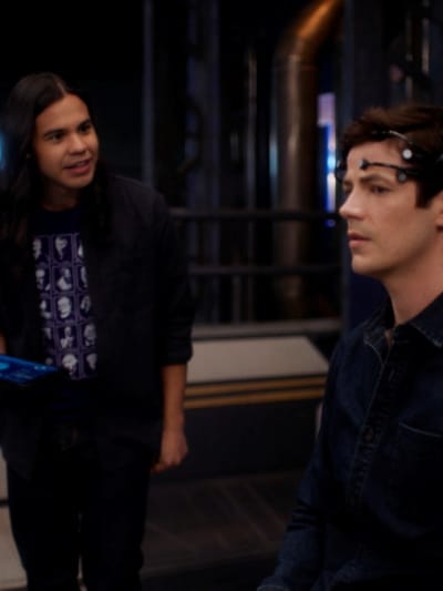 Cisco and Barry - The Flash Season 7 Episode 2