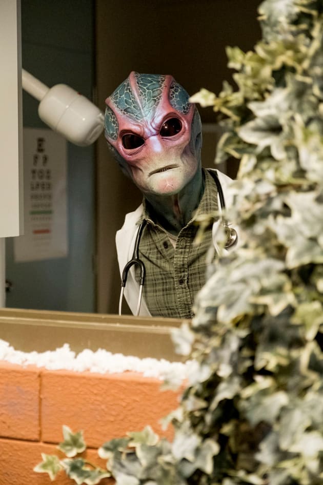 Resident alien putlocker hot sale