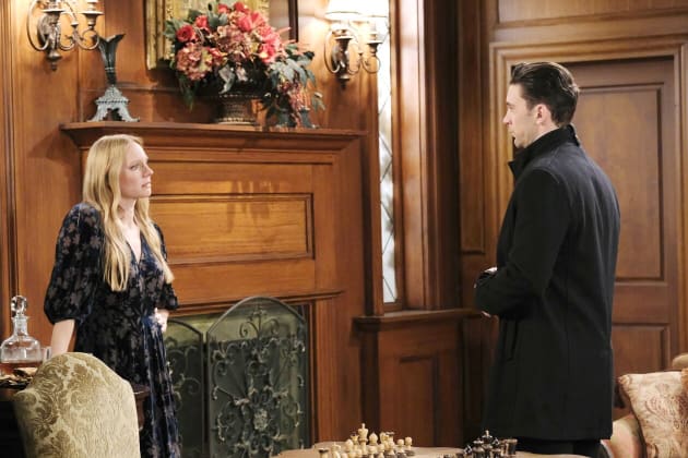 Abigail's Difficult Decision - Days of Our Lives