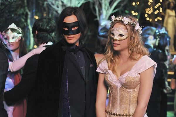 Pretty Little Liars Season 2 Finale Scene