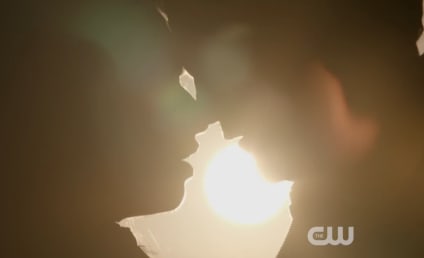 Roswell New Mexico: First Look at Upcoming CW Reboot
