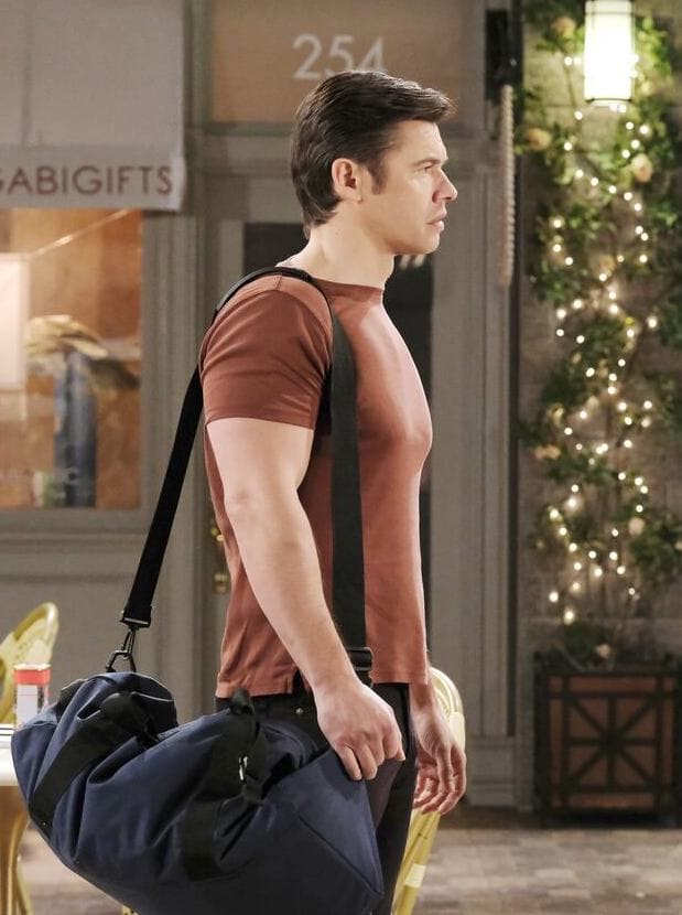 Xander's Big Sacrifice / Tall - Days of Our Lives
