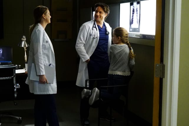 Interruptions - Grey's Anatomy Season 13 Episode 23
