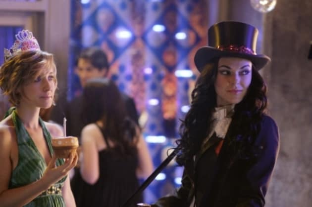 Chloe Meets Zantanna