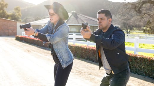 Jessica and Nick Brandish Their Weapons - NCIS