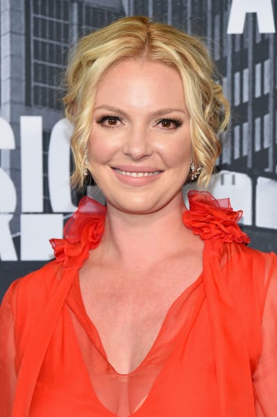 Katherine Heigl Attends CMT Awards