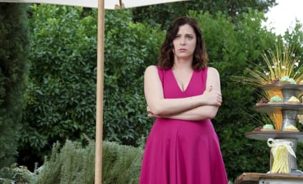 Crazy Ex-Girlfriend Season 3 Episode 11 Review: Nathaniel and I are Just Friends!