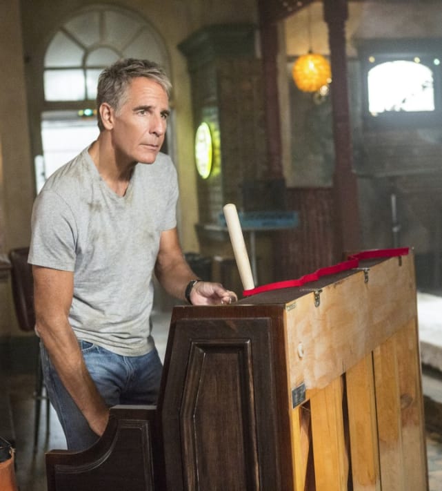 Turning Point - NCIS: New Orleans Season 4 Episode 1