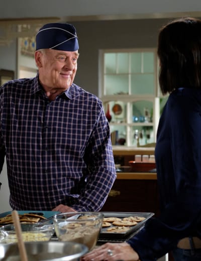 George Revists His Squadron Days - Good Witch Season 6 Episode 3