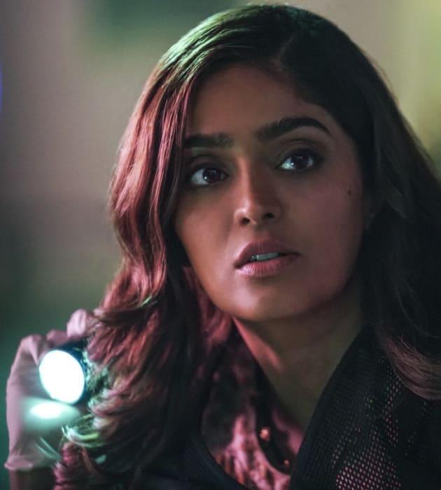 Seeking Clues - CSI: Vegas Season 1 Episode 6
