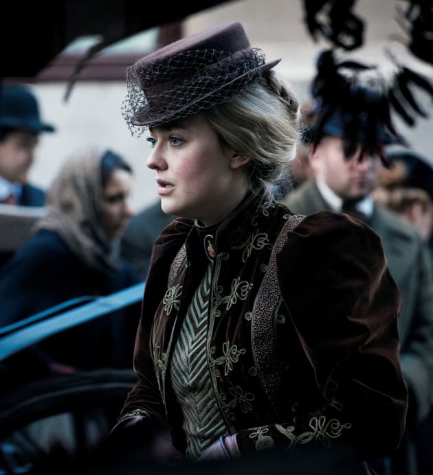 Pioneer Cop The Alienist Season 1 Episode 1 TV Fanatic
