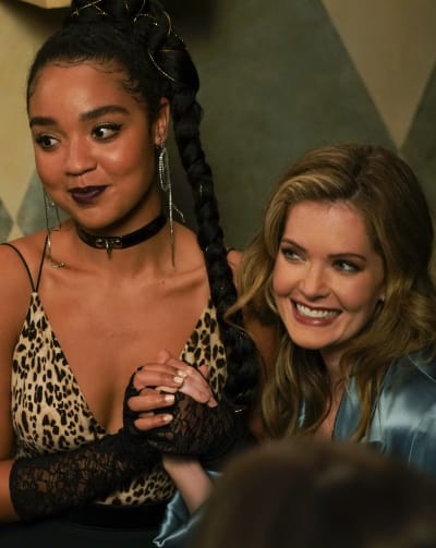 Supportive Friends - The Bold Type Season 4 Episode 4