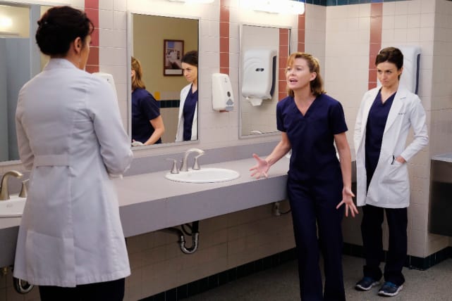 Meredith is Freaking Out - Grey's Anatomy Season 12 Episode 6