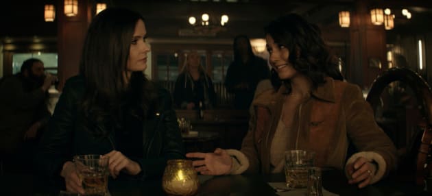 Girls Night Out - Superman & Lois Season 1 Episode 4