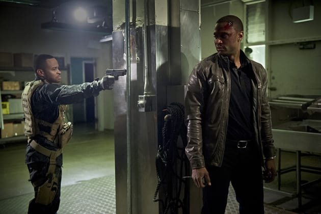 Standoff - Arrow Season 4 Episode 20