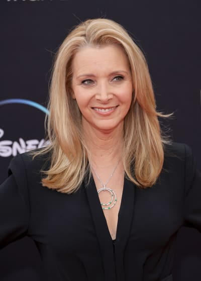 Lisa Kudrow attends the premiere of Disney's "Better Nate Than Ever" 