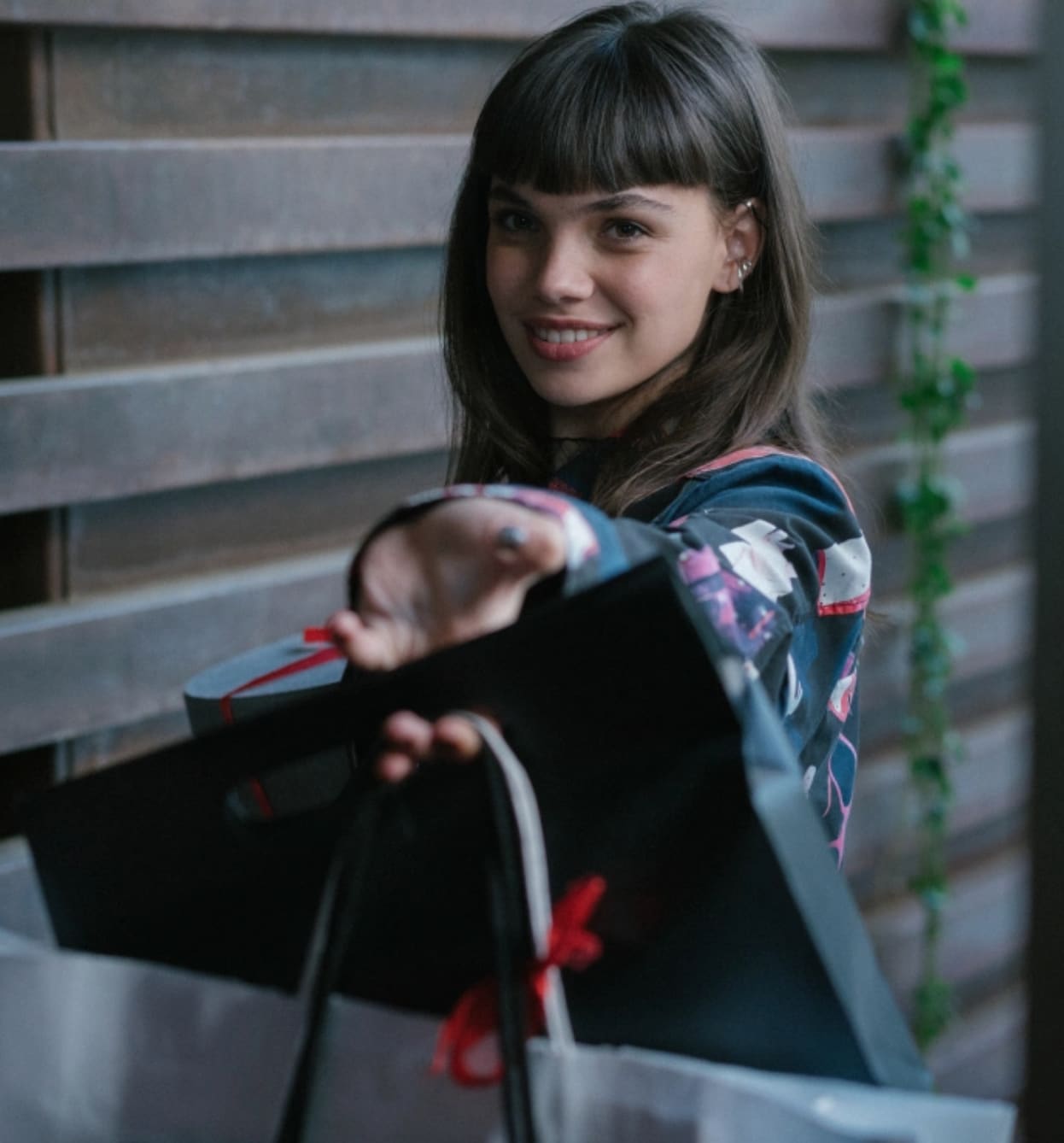 A Gift from Mencia - TV Fanatic