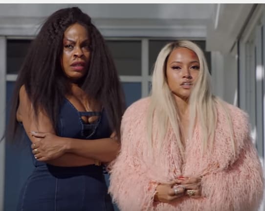 Unlikely Duo - Claws Season 1 Episode 2