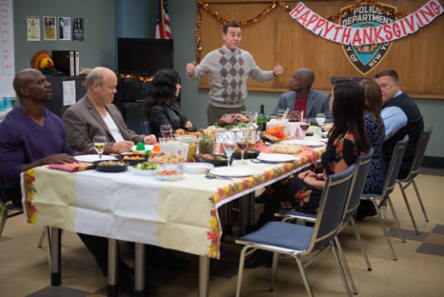 Lowes thanksgiving eve hours