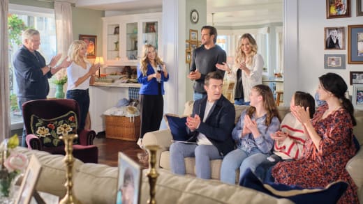 Family Get Together - Chesapeake Shores Season 6 Episode 7