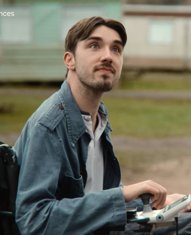 Isaac Upset - Sex Education Season 3 Episode 7