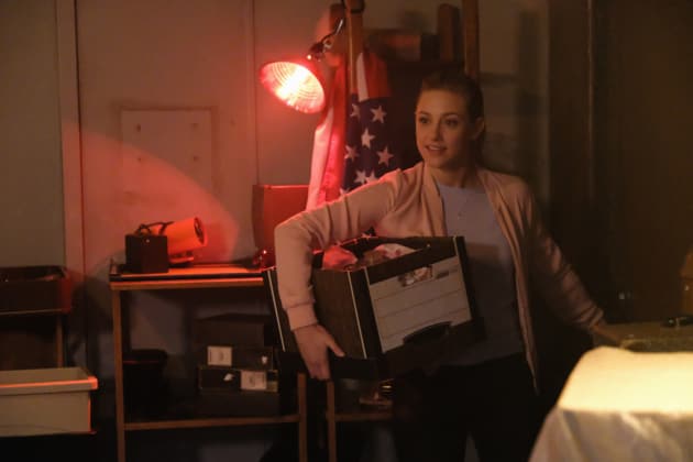 Riverdale season 2 best sale episodes full