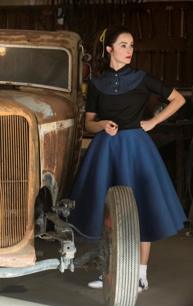 Timeless Finale Gets December Air Date At Nbc Tv Fanatic Season 2 episode discussions original air date: tv fanatic