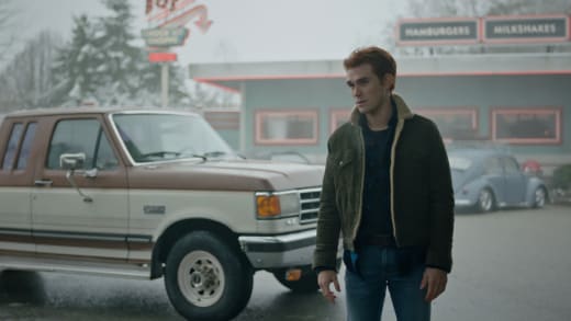 Archie Has a Plan - Riverdale