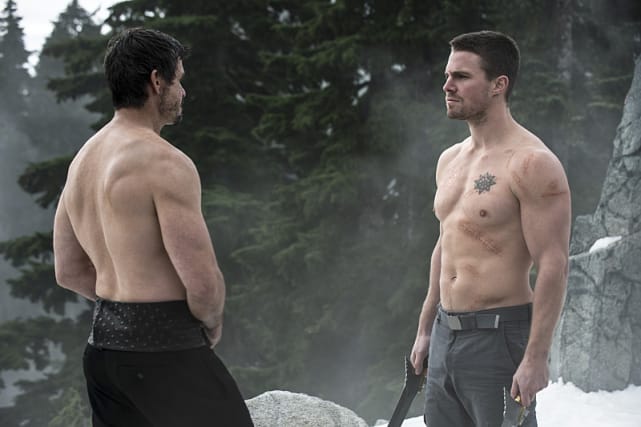 Shirtless x 2 - Arrow Season 3 Episode 9