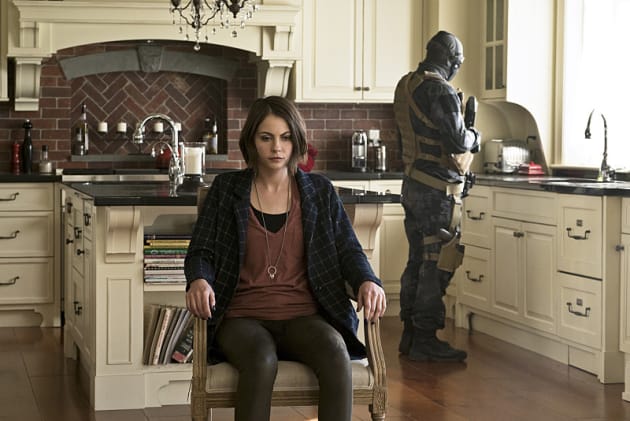Mind control - Arrow Season 4 Episode 22