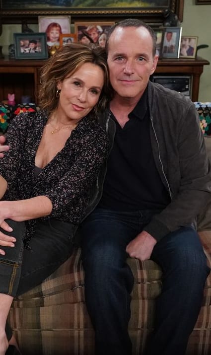 Clark Gregg and Jennifer Grey - The Conners Season 2 Episode 14