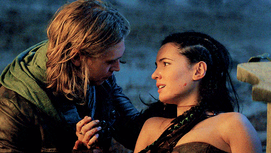 Eretria and Wil Ohmsford – The Shannara Chronicles