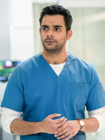 Bash's Hands Shake - Transplant Season 1 Episode 10