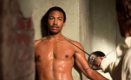 The Originals: Charles Michael Davis on Being the "Life of the Party," Not Wearing Clothes, Flashing Back