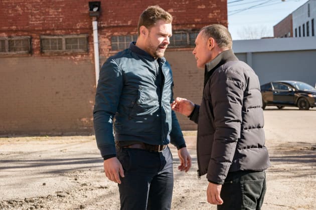Chicago PD Season 5 Episode 12 Review Captive TV Fanatic