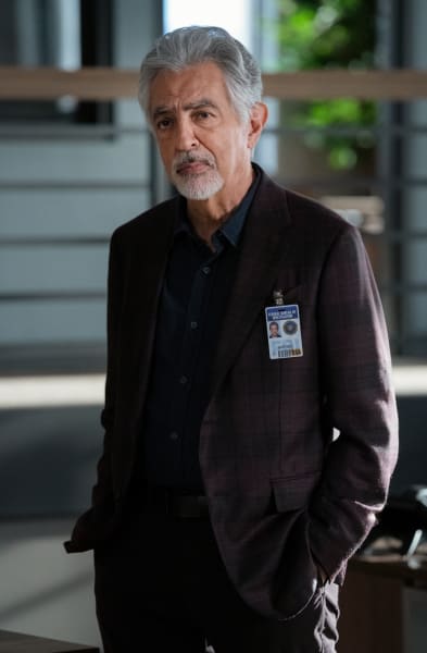 Rossi Wants Wowed - Criminal Minds: Evolution Season 1 Episode 7