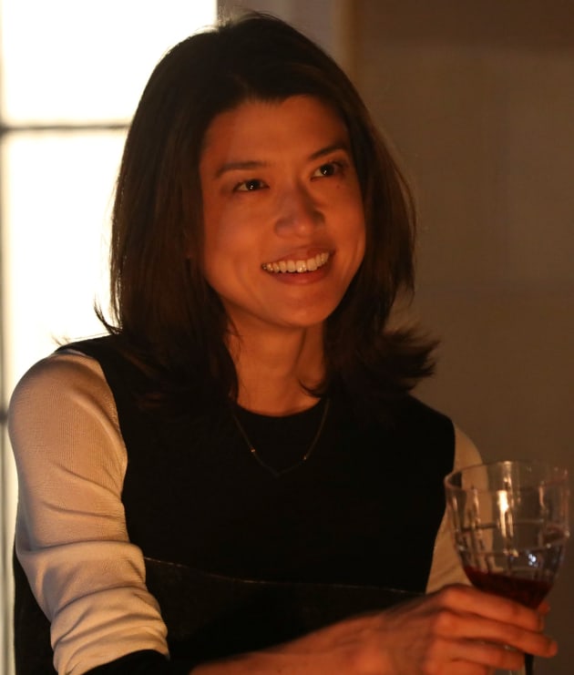 Happy Katherine - A Million Little Things Season 1 Episode 4
