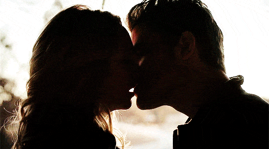 Stefan and Caroline - The Vampire Diaries