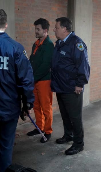 Trusting a Sociopath - Blue Bloods Season 10 Episode 17