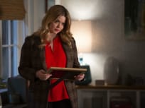 Alison's On The Hunt - PLL: The Perfectionists