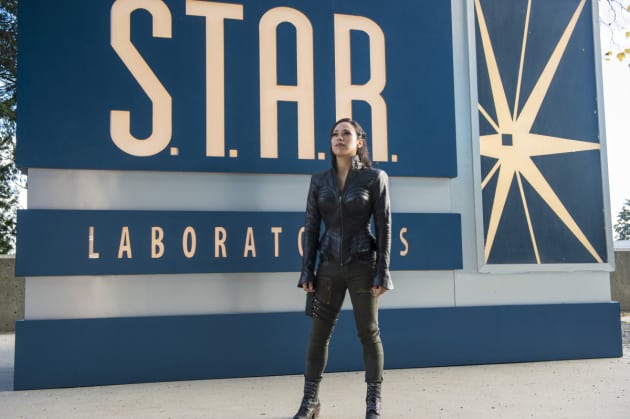 Here for the tour? - The Flash Season 3 Episode 11