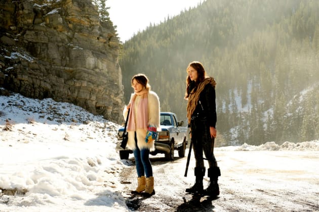 Earp Sisters Back in Action - Wynonna Earp Season 3 Episode 10