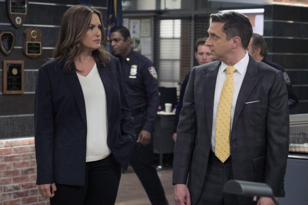 Watch Law & Order: SVU Online: Season 18 Episode 20 - TV Fanatic