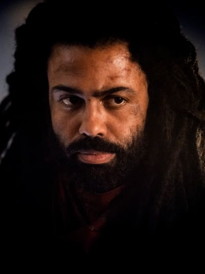 Hard Choices - Snowpiercer Season 2 Episode 1