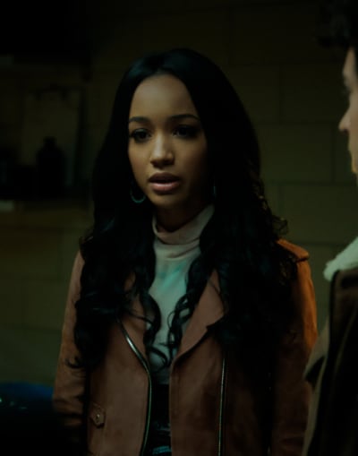 Missing Friend - Tall - Riverdale Season 5 Episode 17