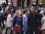 A New Threat - Supergirl Season 3 Episode 1