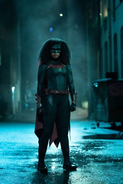 Batwoman season 2 online sales
