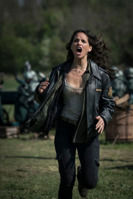Charge - Emerald City Season 1 Episode 10