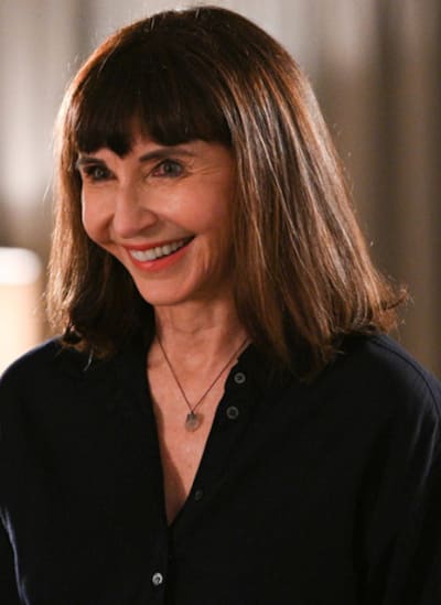 Maggie smiles - Zoey's Extraordinary Playlist Season 2 Episode 9